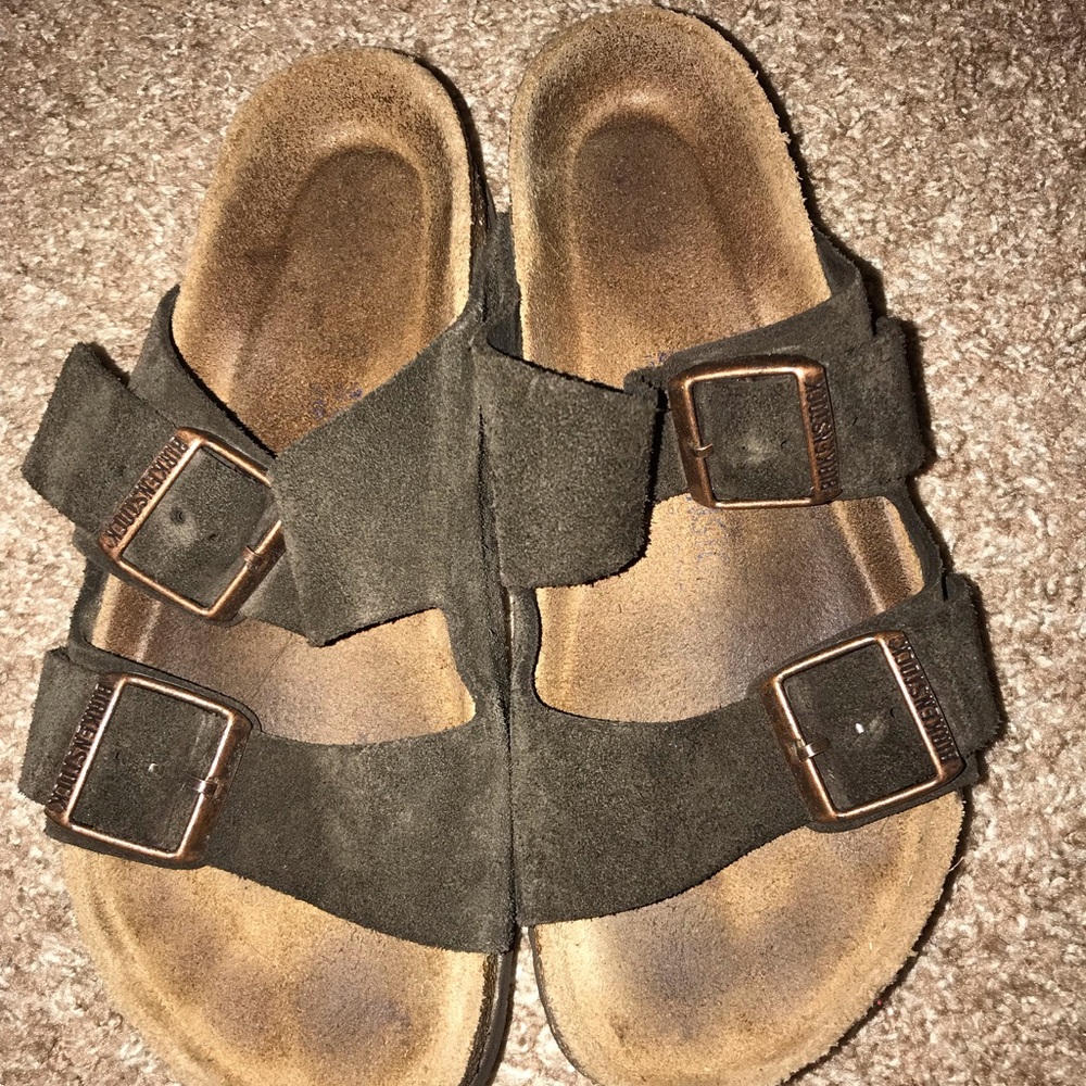 Brown Birkenstock’s